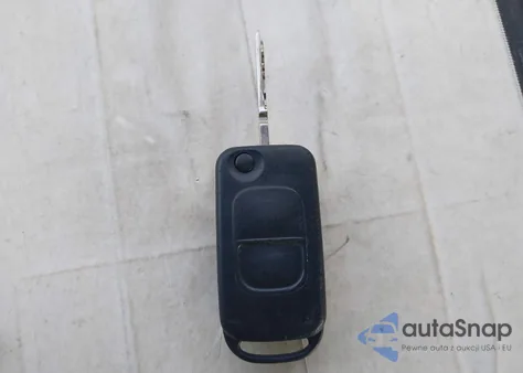 2016 Mercedes-Benz Sprinter 2500 Normal Roof z USA, uszkodzony, nr VIN WD3PE7DD3GP320558